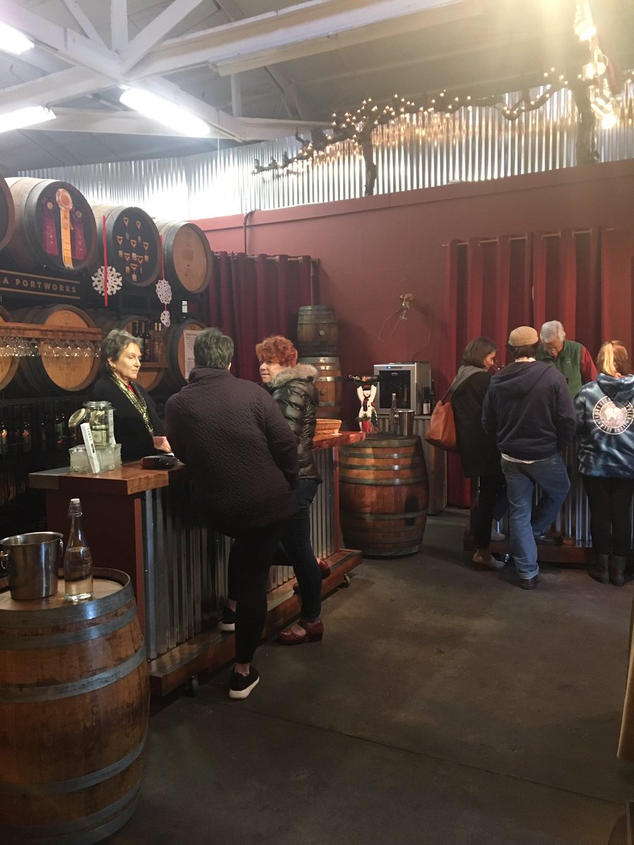 TheStrudelGuys's tweet photo. Strudel and Port Tasting @TheStrudelGuys Sonoma portworks Petaluma https://t.co/WT83aC0OJE