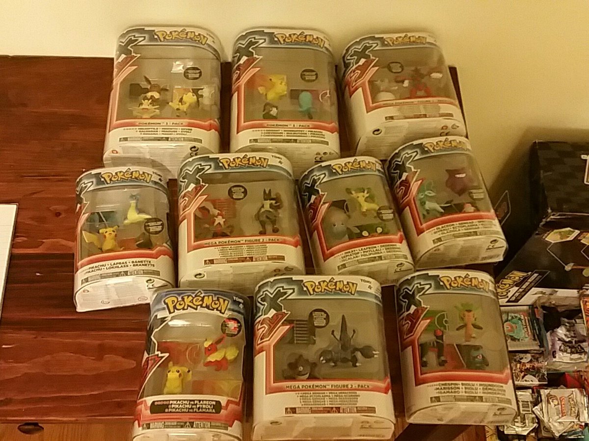 SteelScizor's tweet photo. Various Tomy Figures from Walmart:P
#2016Collection https://t.co/AdBubI2aAX