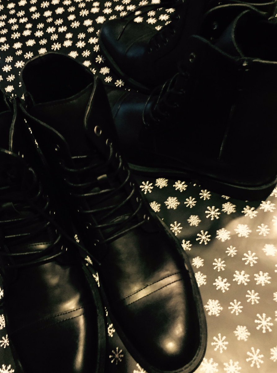 FLYGUY_threads's tweet photo. Today's giveaway is a pair of boots perfect to dress up or down. Two winners will be chosen! #flyguythreads #fgt https://t.co/Rlw1Te4nyy