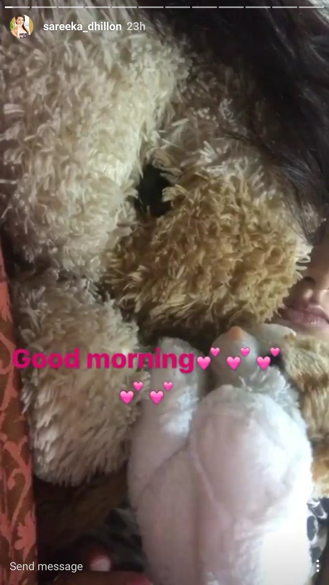 Ghulaamlifeok's tweet photo. Sareeka Dhillon and Pradeep Duhan's Instagram Stories!! #MerryChristmasEveryone #GoodMorning #GhulaamCast #25thDecember 🎄 https://t.co/YkbQdcssyv
