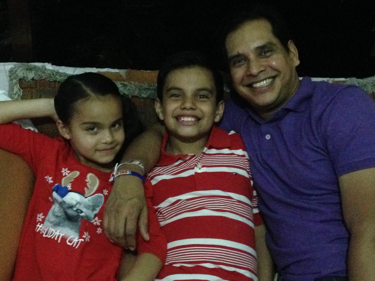 kal_bsp77's tweet photo. The most nice nephews https://t.co/W82mexx1TS