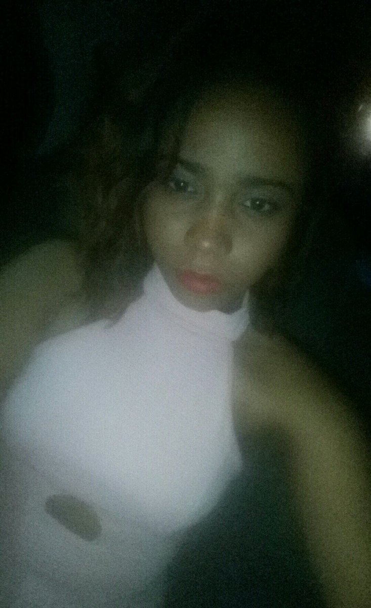 xochannixo's tweet photo. Big big December pawty! #Yushin #ChristmasEve #CrewOut https://t.co/xPgV8x3sz1