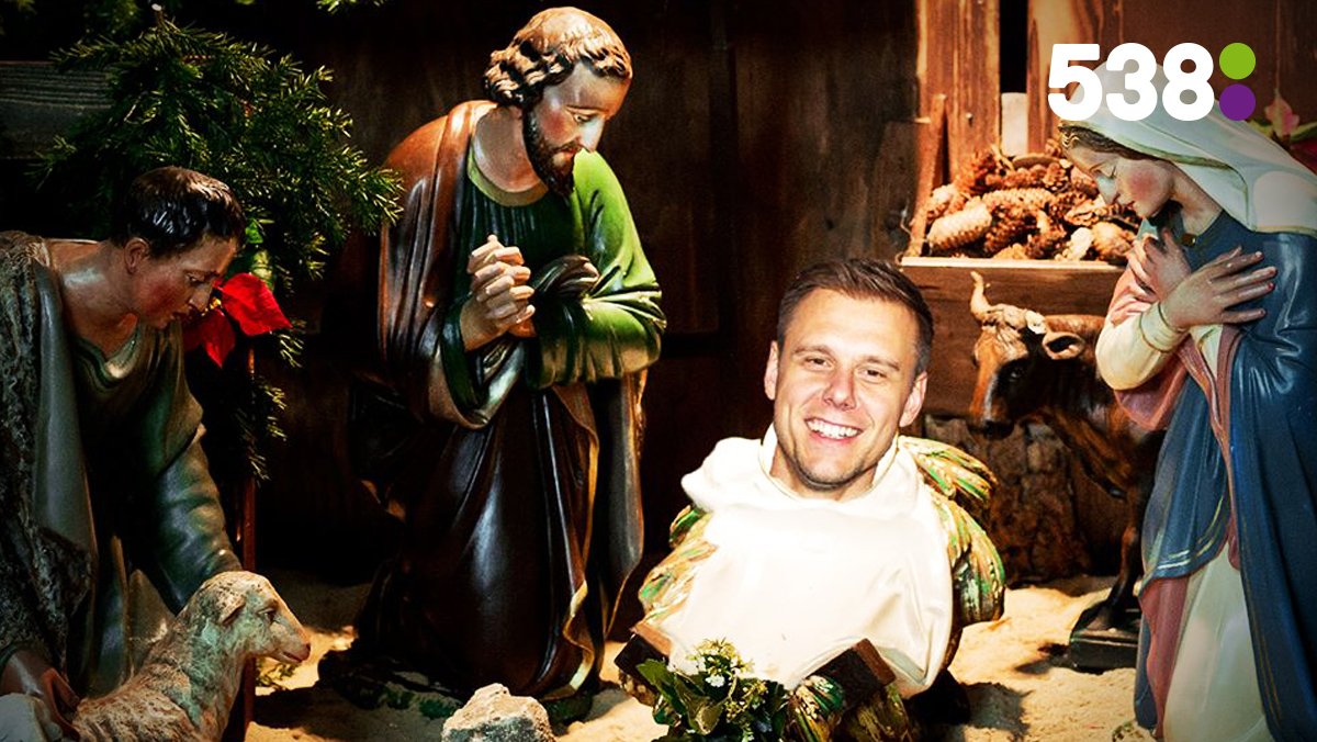 538's tweet image. Ooit werd er op 25 december een heel speciaal kindje geboren... 👼🏻 😉 Happy birthday @arminvanbuuren!