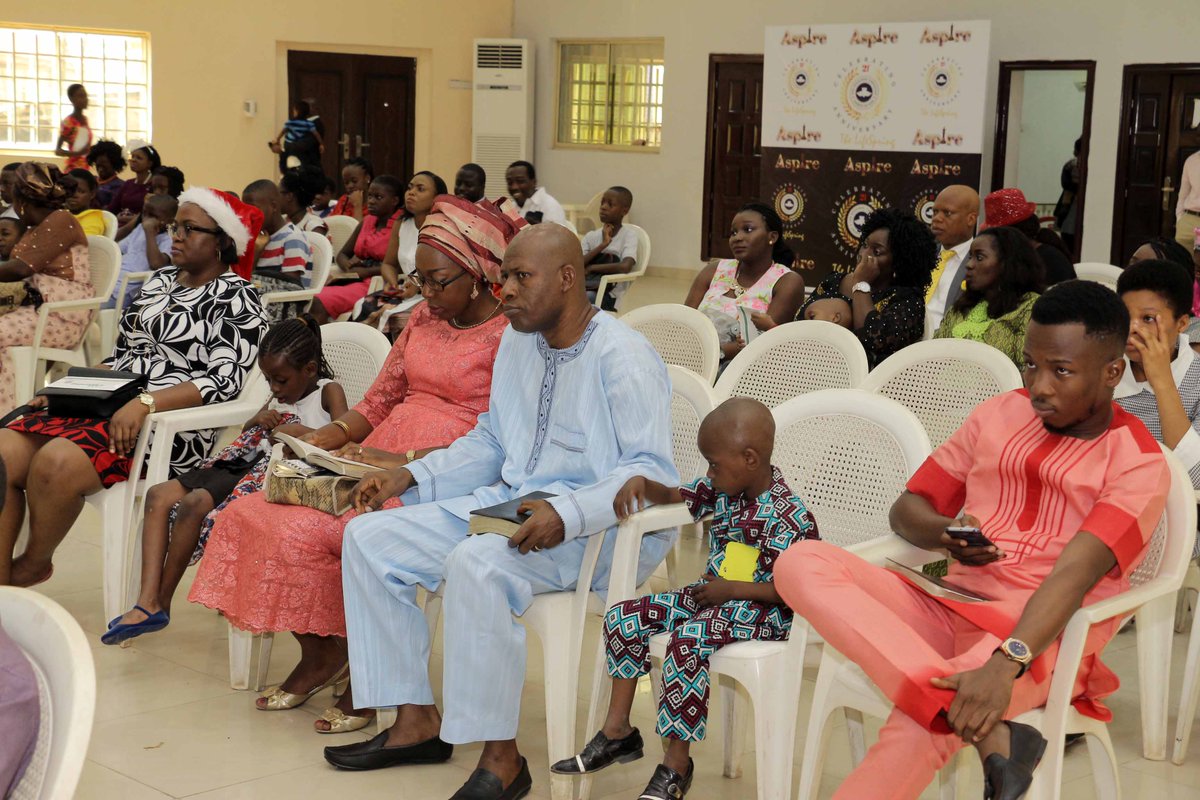 The_Lifespring's tweet image. Merry Christmas. God bless you all! #AspireToDestiny