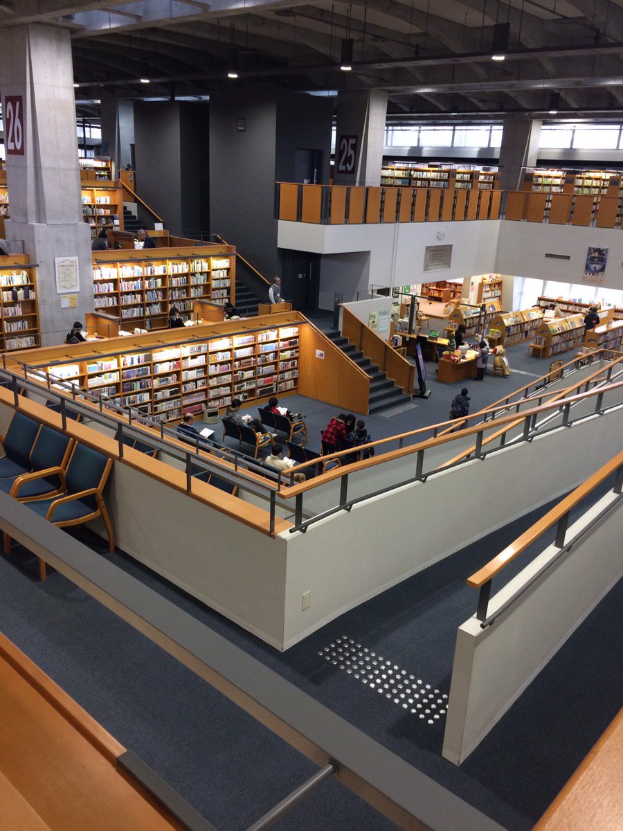 岡田図書青空竹内土屋はざま 今日は図書館戦争の撮影に使われた十日町情報館にいってきました まんま図書館戦争 でした笑笑 あー柴崎と堂上教官がしゃべってて笠原が嫉妬してた場所だー Library War の時の堂上教官が励めよって言うシーンの場所だー とか 岡田図書青空竹内土屋はざま 今日は図書館戦争の撮影に使われた十日町情報館にいってきました まんま図書館戦争 でした笑笑 あー柴崎と堂上教官がしゃべってて笠原が嫉妬してた場所だー Library War の時の堂上教官が励めよって言うシーンの場所だー とか