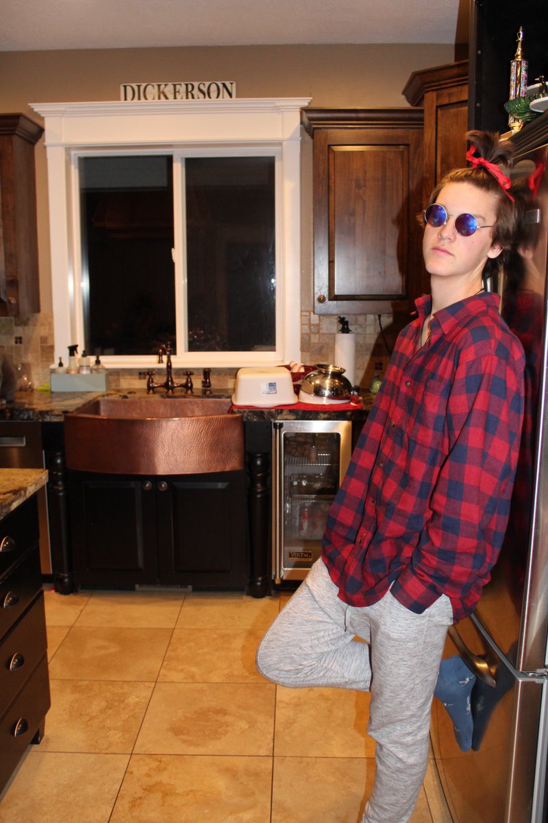 sierra thompson tweet media