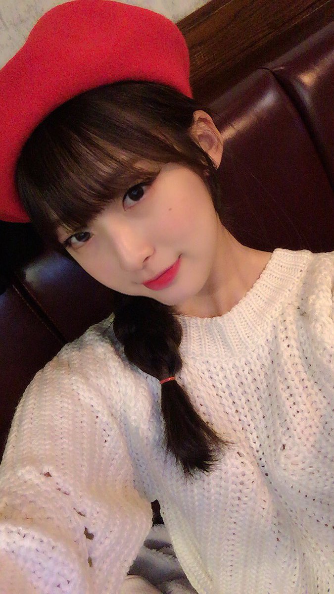 _WM_OHMYGIRL's tweet photo. [@_OMG_ARIN] #아린 #해피메리크리스마스 #MerryChristmas #아린이가보내는  #미라클에게편지 #두근두근 #설렘 #사랑해 #2016 🎁☃️❤️ https://t.co/5MQBfhSL19