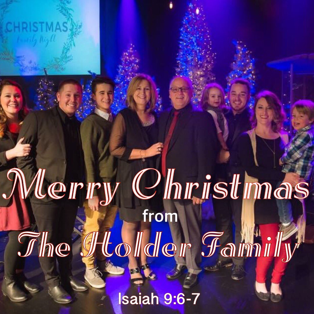 FellowshipNet's tweet photo. Merry Christmas from President @SteveDHolder, his family, and our staff! Many blessings to you and your family as you celebrate King Jesus! https://t.co/CmZxAy9znt