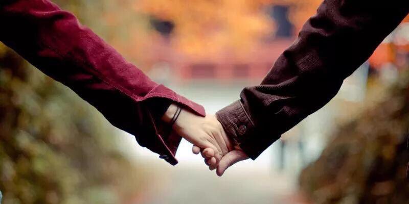 انتي لي نبض قلبي؟ 
وانا لك قلب الحياة؟ 
فأستمري بالنبض كي استمر بالحياة،،،#مسلم_لكن_حظي_يهودي