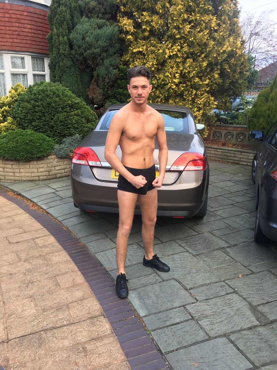 Weston_95's tweet image. merry chrimbo mate