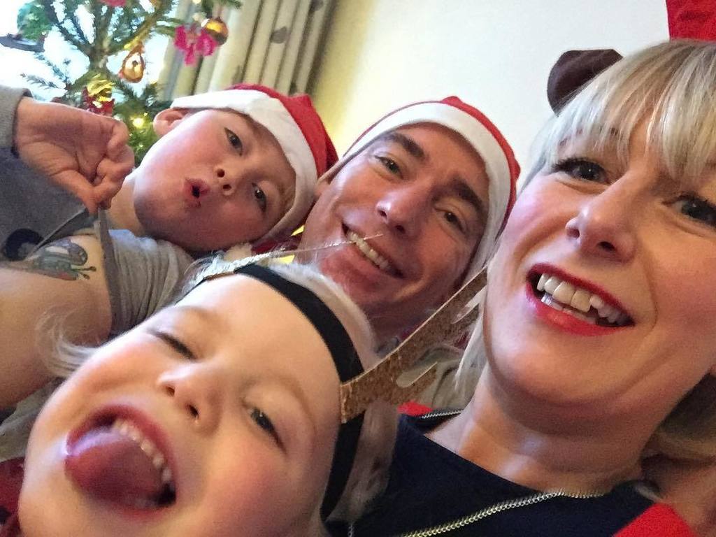 A very Merry Christmas, to you and your lot, from me and my lot 🌲❤️🌲#tw