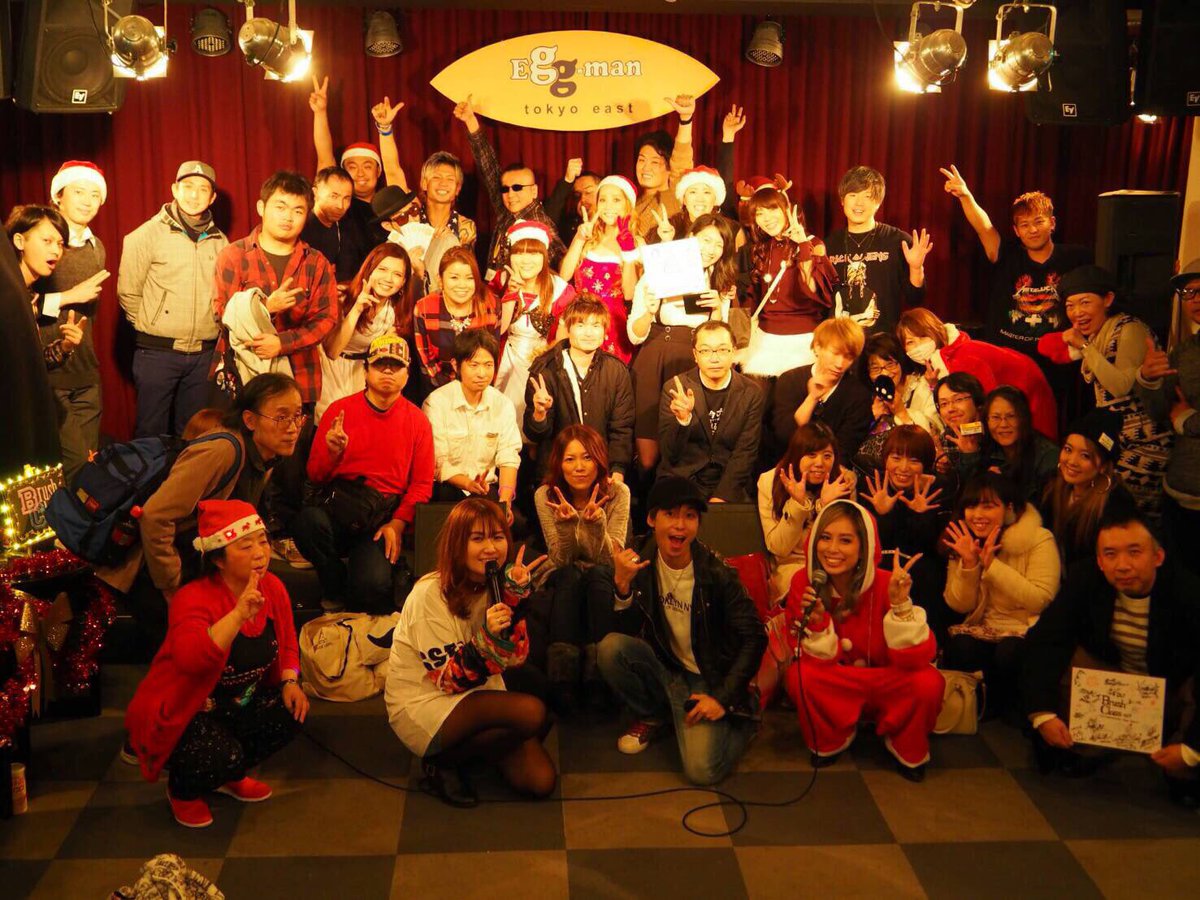 koto_0304's tweet photo. 昨日はブラクラLIVE‼️
お疲れ様でしたあ💓
Xmasということで
衣装は赤と白のワンピでした🎵
とても素敵なXmasLIVEでした🎄💓
お菓子もチョコがたくさん❤️
みんなわかってるねぇ( ¯∀¯ )✨
#BrushClass
#ブラクラ https://t.co/jiDms4PmUx