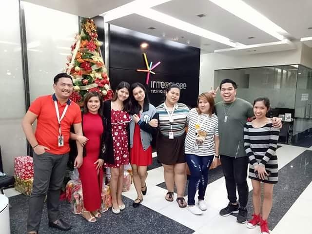 iamerikarada's tweet photo. #christmas2016 #hwfam β€ #aftershift https://t.co/R1b9rtu1k6
