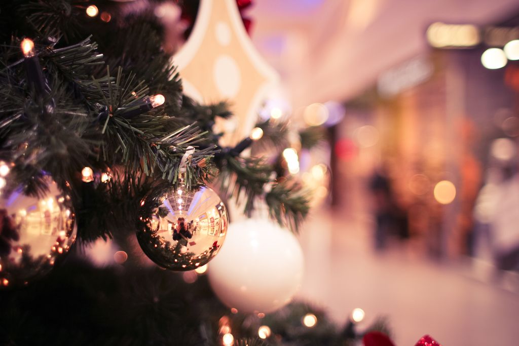 doovery's tweet photo. Wishing you all an unforgettable Christmas and New Year.
Enjoy the holiday season with your loved ones and let us do the shopping for you. https://t.co/JgXHUhdKBe