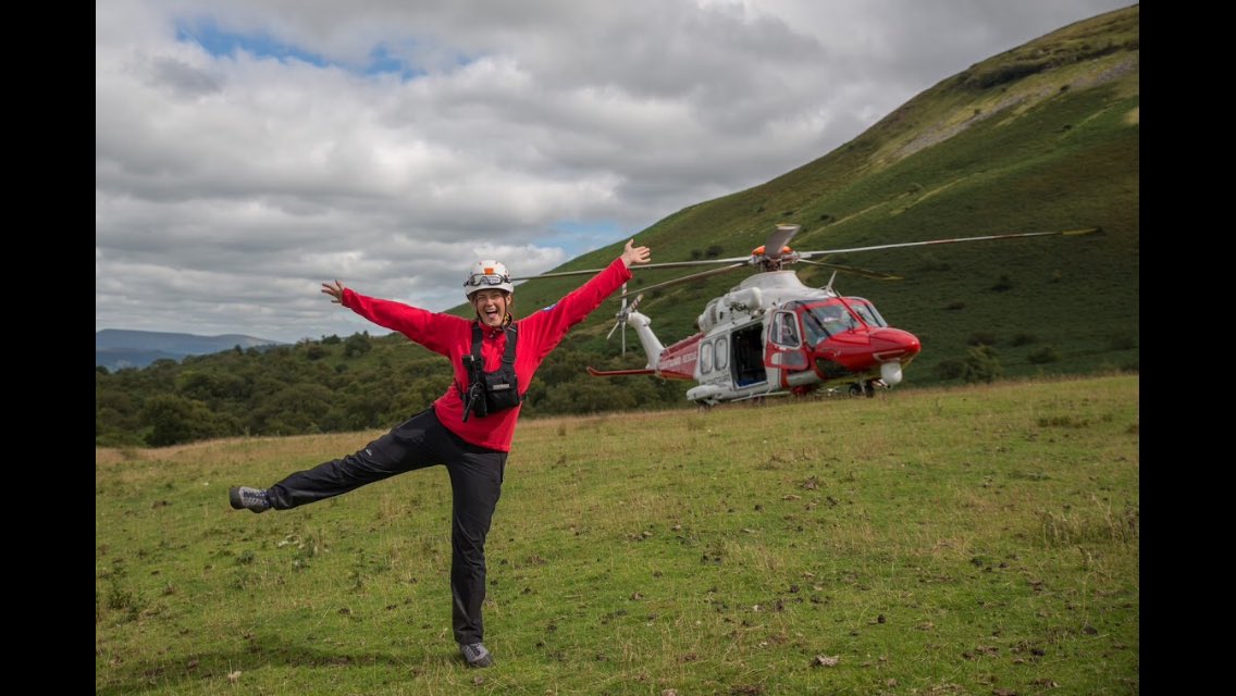 Merry Christmas everyone! Wishing you all a very happy &amp; peaceful Christmas. From all on #Brecon Mountain Rescue Team