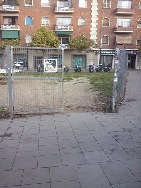 SDPrat's tweet photo. Candado no util https://t.co/Kwfptx9WzJ