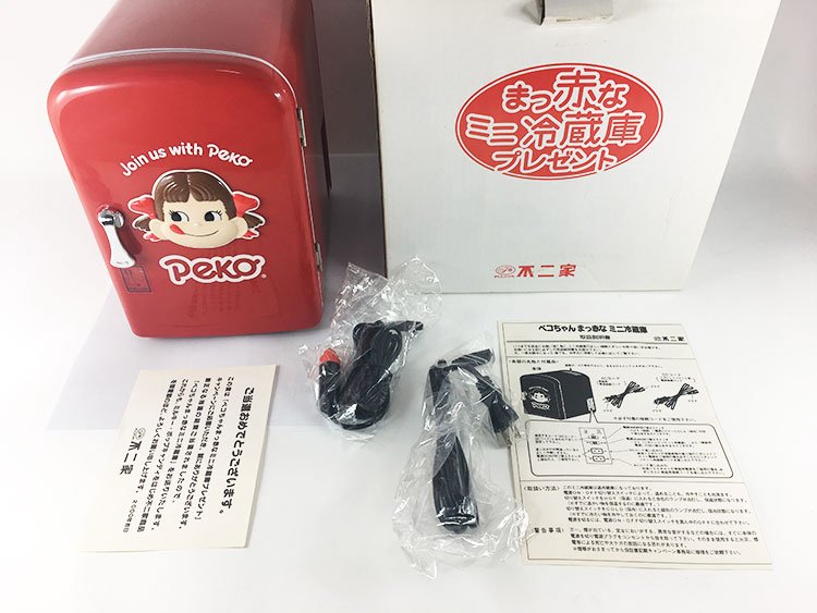 ペコちゃんまっ赤なミニ冷蔵庫 希少激レア）ペコちゃん まっ赤なミニ冷蔵庫 - メルカリ