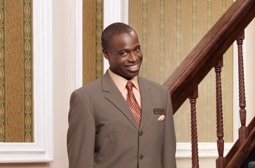 Rain drop
Drop top

Running in my lobby needs to stop stop