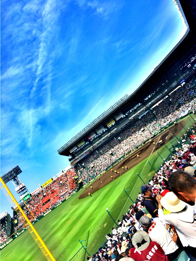 野球好きと繋がりたい⚾️💕
お願いします💕

#野球好きな人RT 
#野球やってる人RT 
#野球知りたいひとRT
#興味ある人RT
#リツイートみんなフォローする！