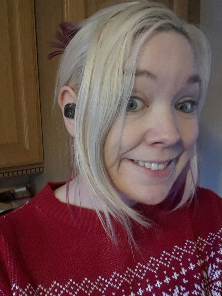 gemmsjazzbass's tweet image. Santa brought me an I.E.M kit! #techsanta