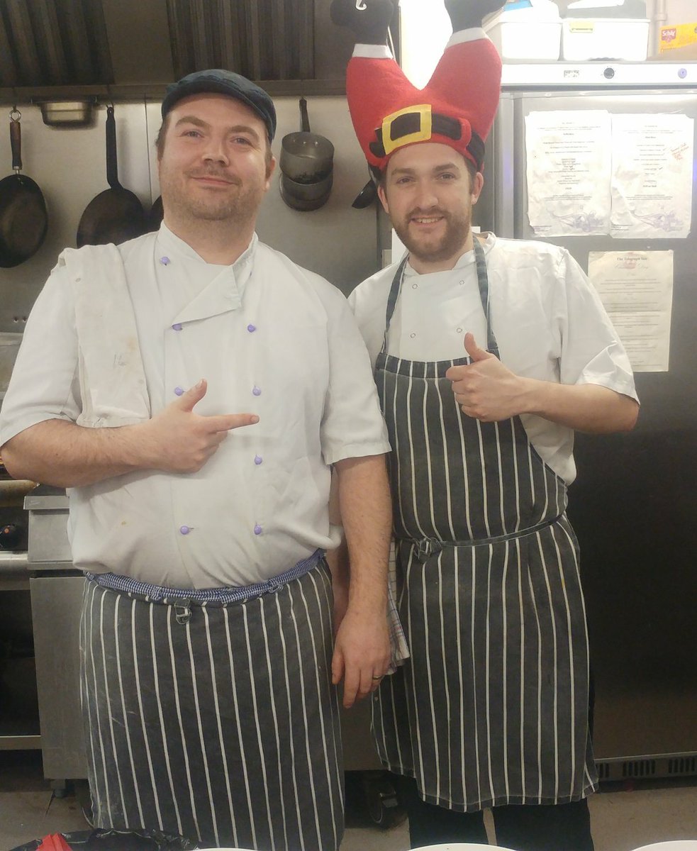 Spair a thought for all the chefs on #ChristmasDay

Big shout out to my mates at the <a href="/FoxandHoundsLH/">The Fox and Hounds</a> 
Merry christmas from <a href="/thetelegraphinn/">The Telegraph Inn</a>