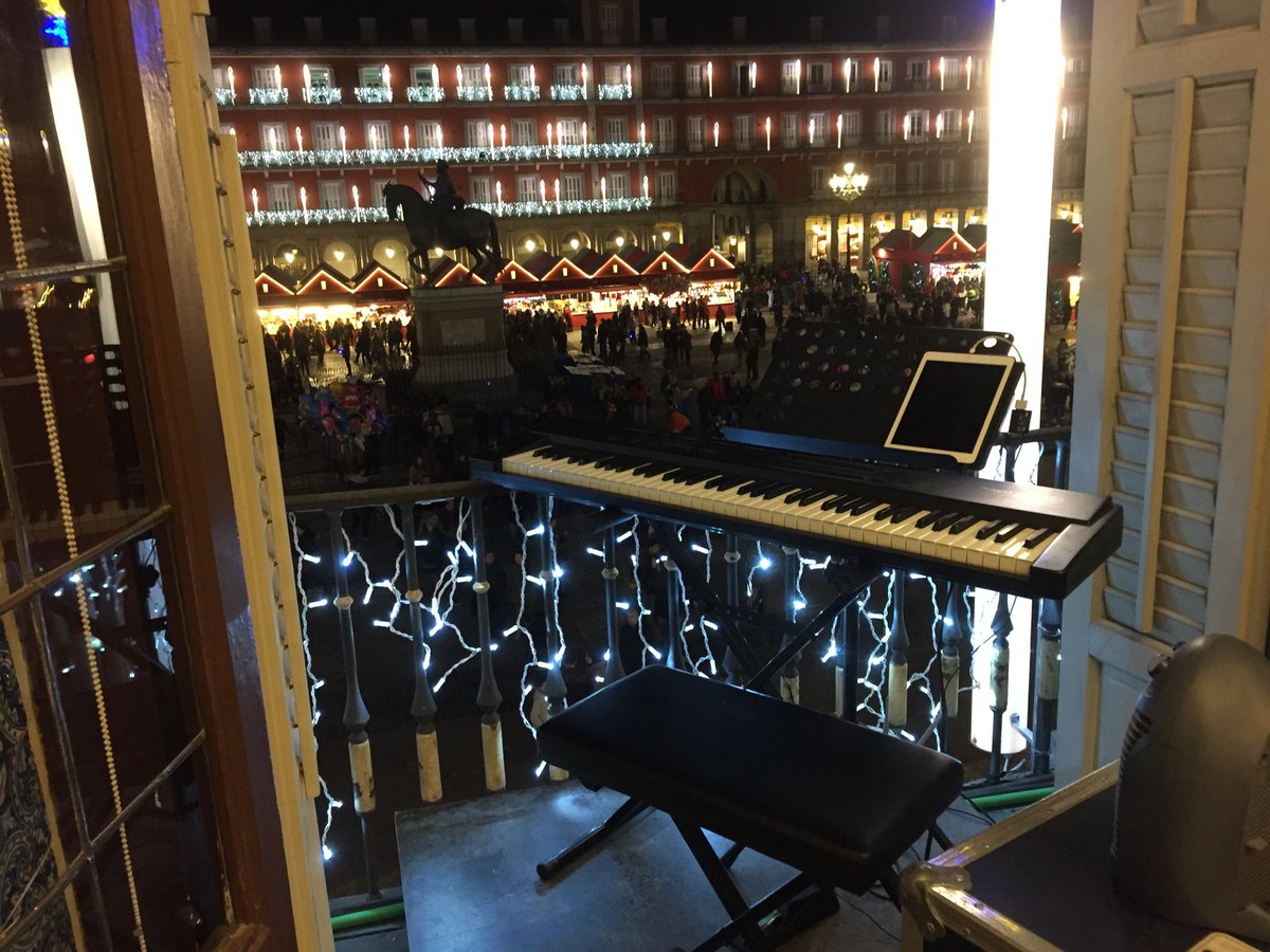 Concierto <a href="/DamasSwing/">Damas Swing</a> <a href="/PlazaMayorMAD/">Plaza Mayor Madrid</a> <a href="/MarioFrasco/">Mario Frasco</a> <a href="/Madrid_Activa/">Madrid Activa</a>