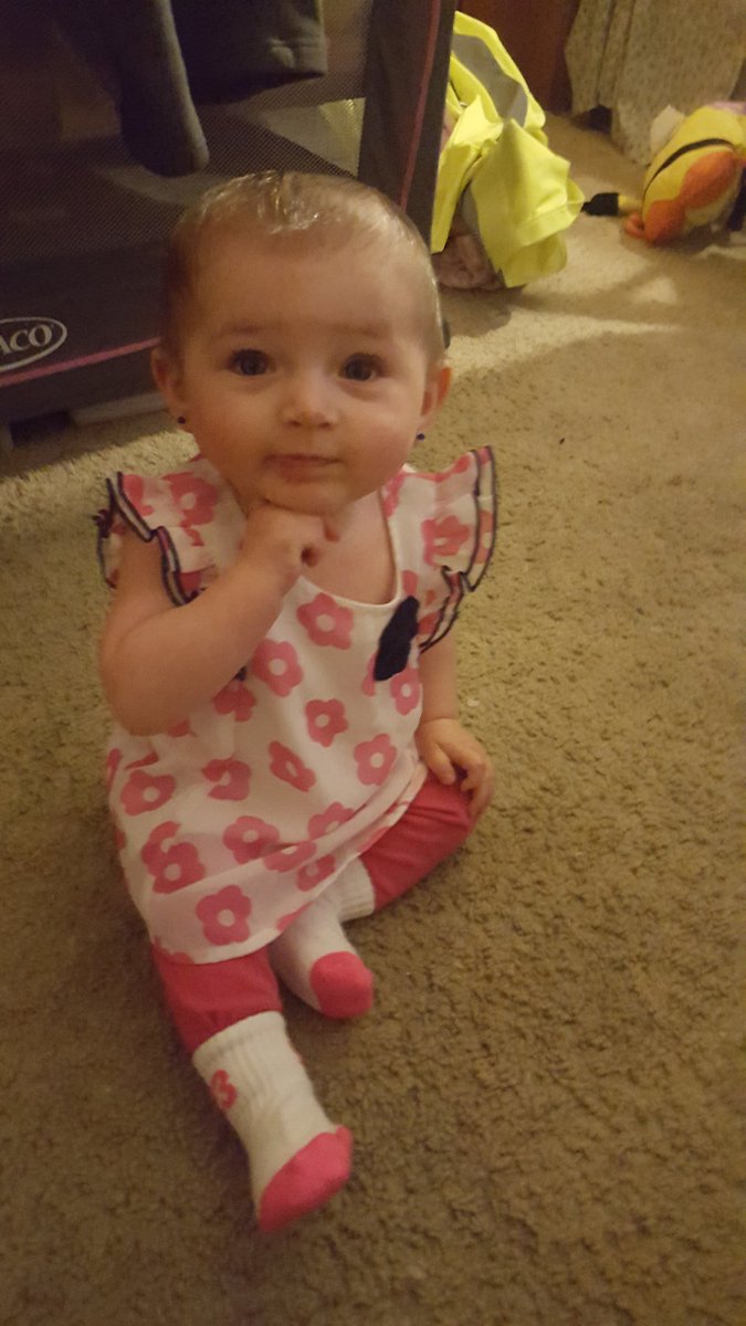 Sarah Rivera tweet media