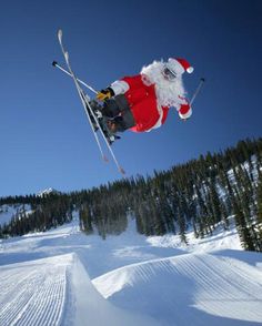 bootprints's tweet photo. Merry #Christmas &amp; Happy #Holidays! 
#ShouldersofGiants #Celebration #Family #Love #Peace #Santa #Festive https://t.co/uy6Wh6pkPd