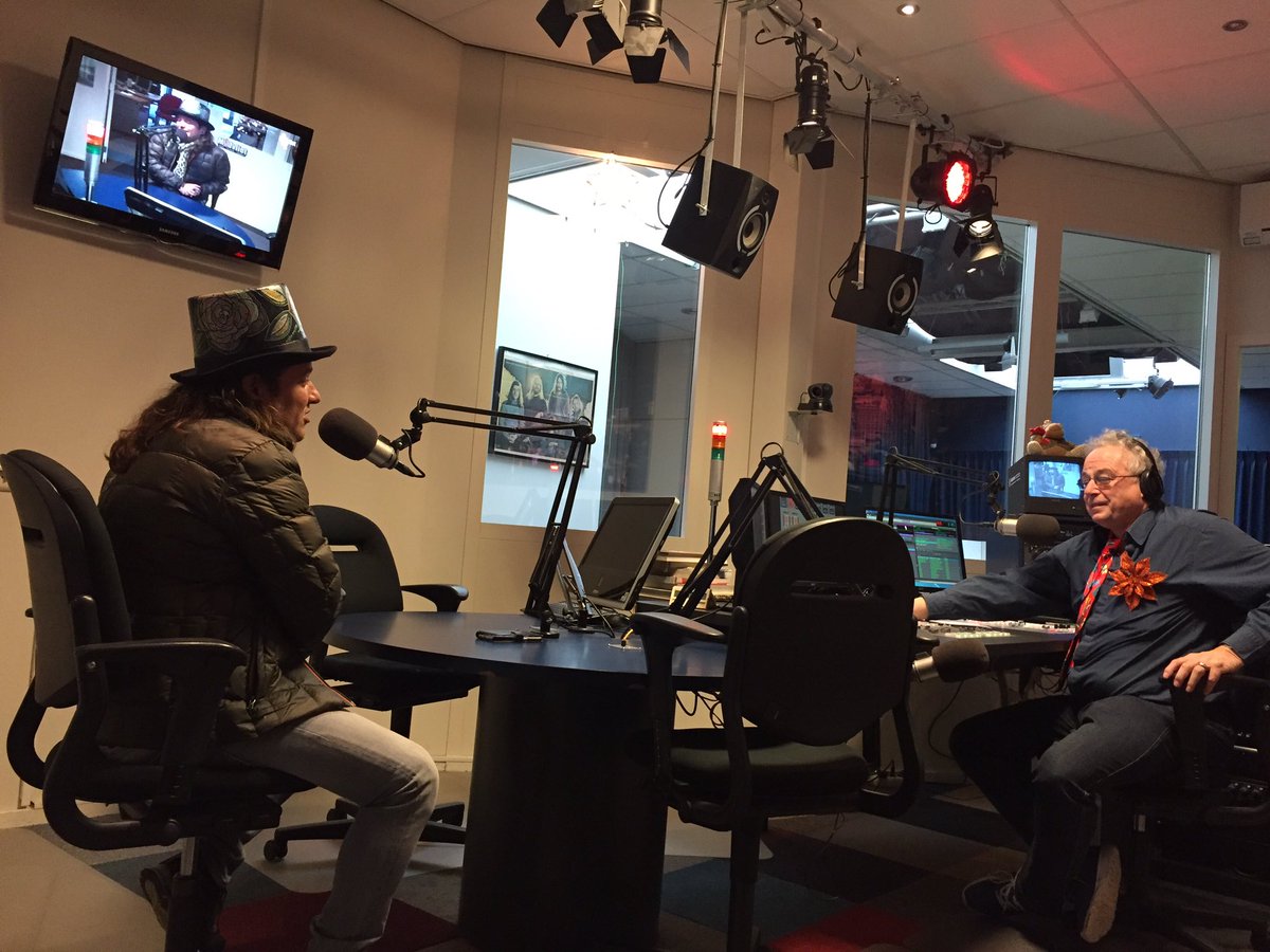 MulderMario's tweet image. Wat is de bedoeling van een tweet? Reklame ? Oke dan,wasgezellig bij midvliet radio en tv :)ik snap er nog niet veel van hahah