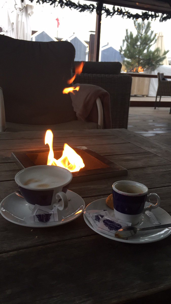 MulderMario's tweet image. Kerstkoffie #espresso #capuchino#mis chocola....