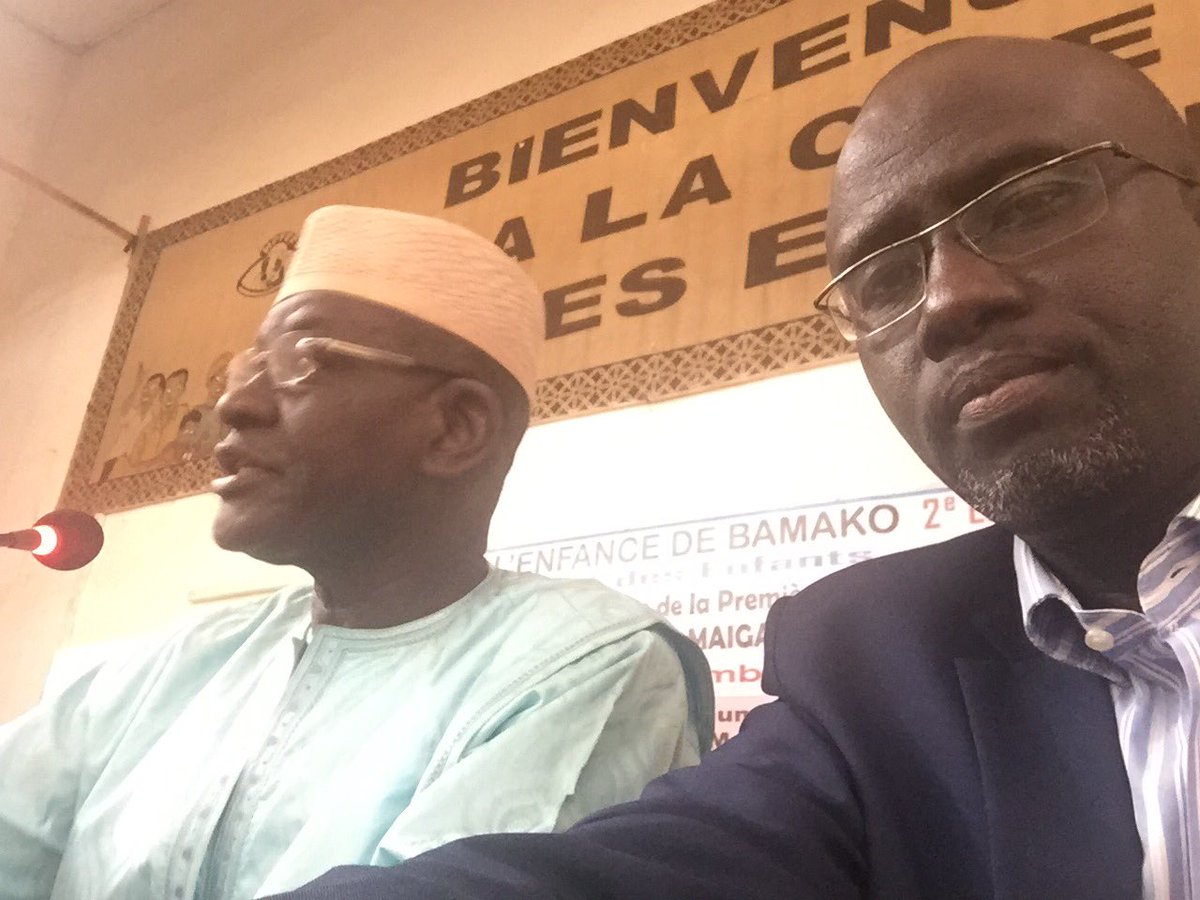 Ndiagaseck's tweet photo. A. Maiga & @Ndiagaseck present @unicef 70 yrs for humanity, 55 yrs to serve children in Malian #Seba2016 #Bamako https://t.co/32ZHs0ZFQh