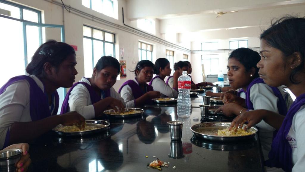 kavs228's tweet photo. We belive in providing quality &smile on their face is real reward 4 us.
First batch of #SMO#DDUGKY on #on_Job_Training #skill_development https://t.co/Xnd5DXZkvD