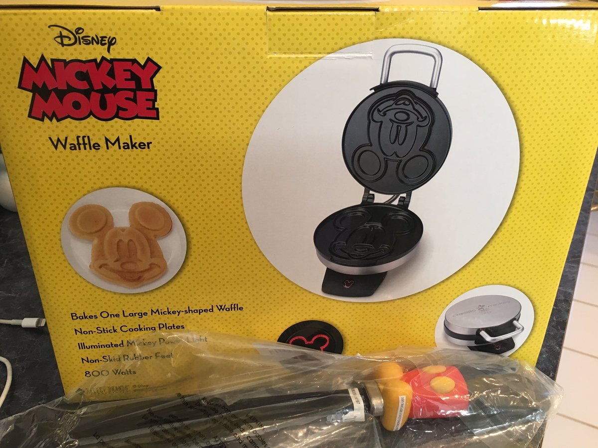 kathyk671's tweet photo. Today's Christmas present will provide tomorrow's breakfast. #MickeyWaffles #BestGift #ThanksSecretSanta https://t.co/oXbs7w5kys