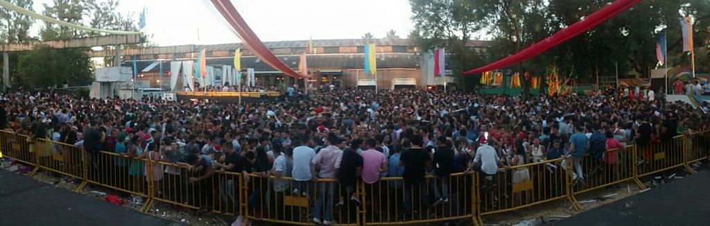 abel_topo's tweet photo. Gracias por tremenda noches #Runeros una noche inolvidable!!!
#navidadRunera
Gracias por tanto @RunaDisco https://t.co/PR6yMfhasZ