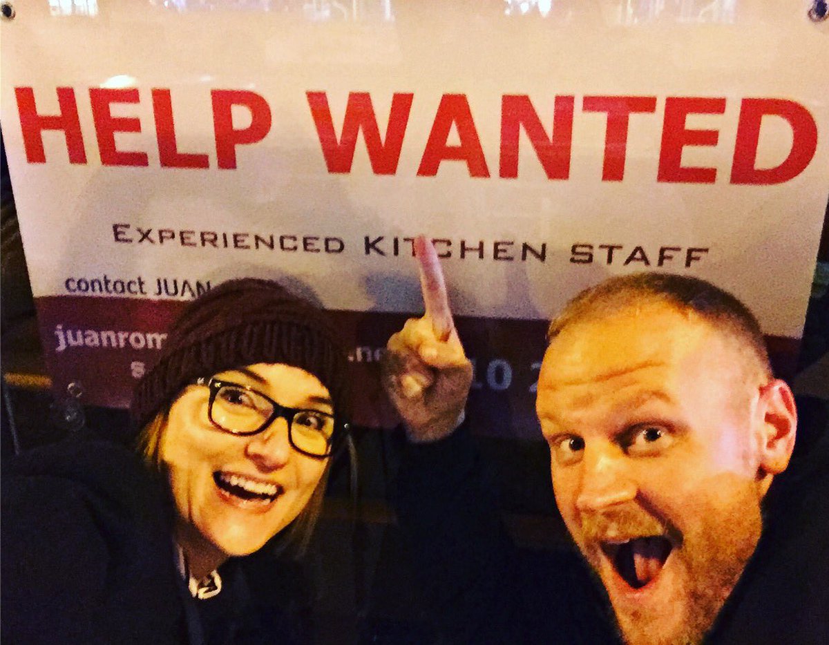 helpwantedpod's tweet photo. Gifts that keep giving! #HelpWanted listeners capturing a sweet Help Wanted sign in San Fran! Merry Christmas, vageenas! π#helpwantedpodcast https://t.co/L9gttQIyYb