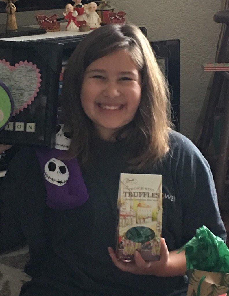 Melizard21's tweet photo. My niece, Peyton had to have #CerretaChocolates #FrenchMints for Christmas @cerretanews https://t.co/plA10giwAe