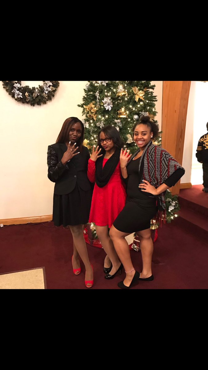 X_KayKenyae's tweet image. Merry Christmas From Us ❤ #FOE #RIPTRE