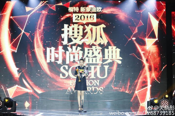 7_ELINA_M's tweet photo. 感谢 
你们一路陪伴 珍惜 感动
我们共同加油 向前 
今晚 见面会 来吗😵😵(过十二点了🙈🙈) https://t.co/C1aCAnjUFD