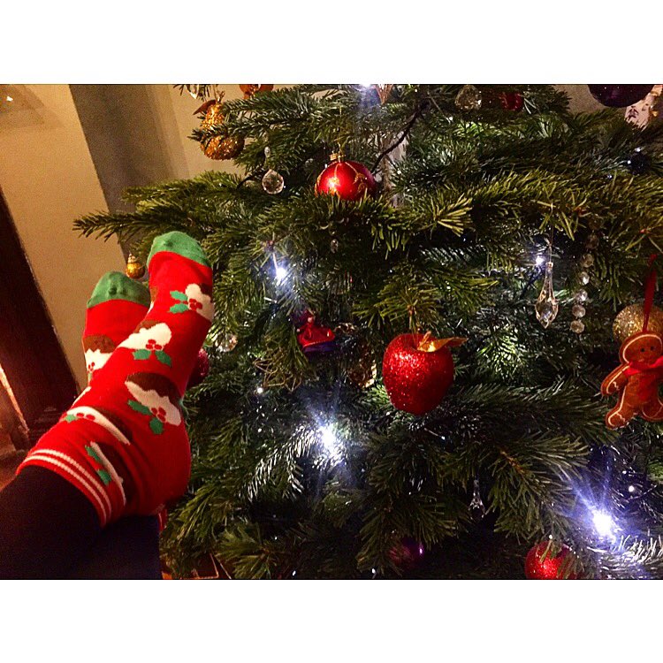 Kristiane_w's tweet photo. Festive socks! Merry Christmas, all! #TAKE2FORU @smartscomm #socks #christmas #christmasdrinks https://t.co/UGbfAFCCS3