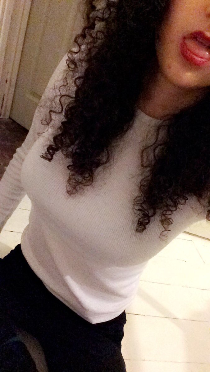 othwesley's tweet image. christmas vibes yo