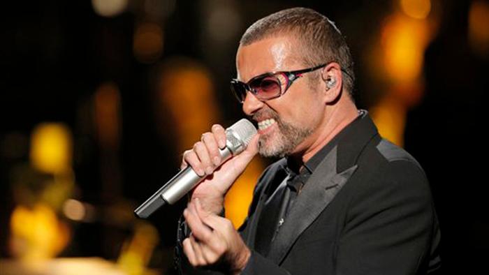 eileenlmcg's tweet photo. And now George Michael... Go fuck yourself 2016... https://t.co/YDAfHdlMoc