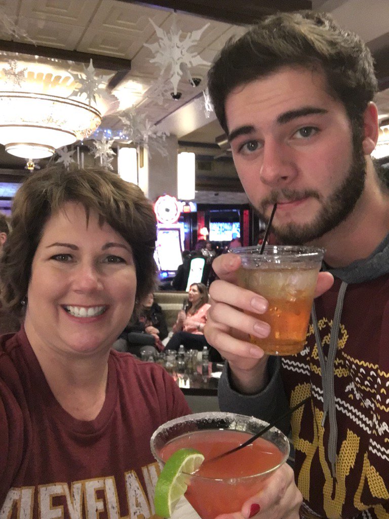 glynnruble's tweet image. #buggered