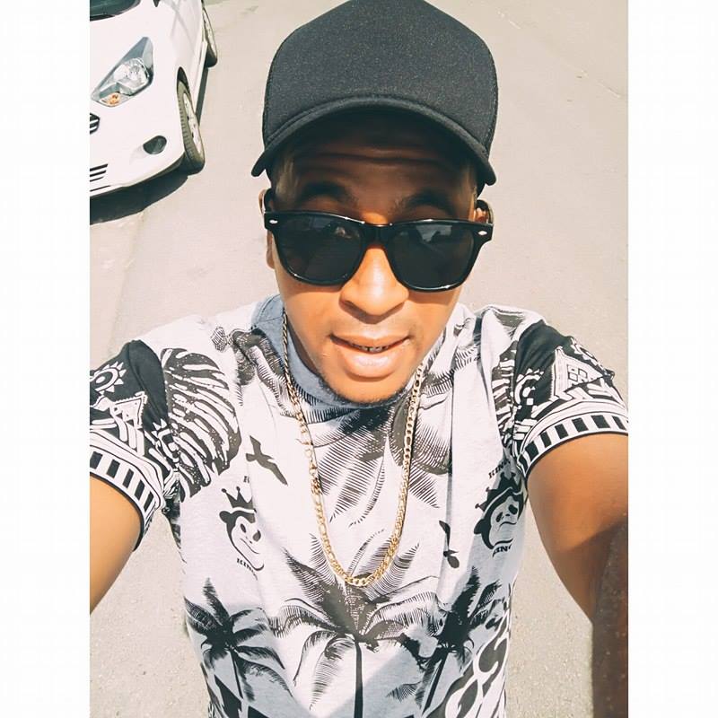 MendesYhur's tweet photo. alo povo 😜✌☀ https://t.co/aOirRY1pUq