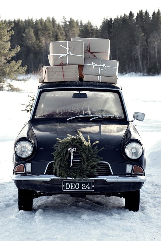 LeaderServiceFL's tweet photo. Here hoping that Santa's sleigh brought something for yours! https://t.co/TDpLttFFFi
