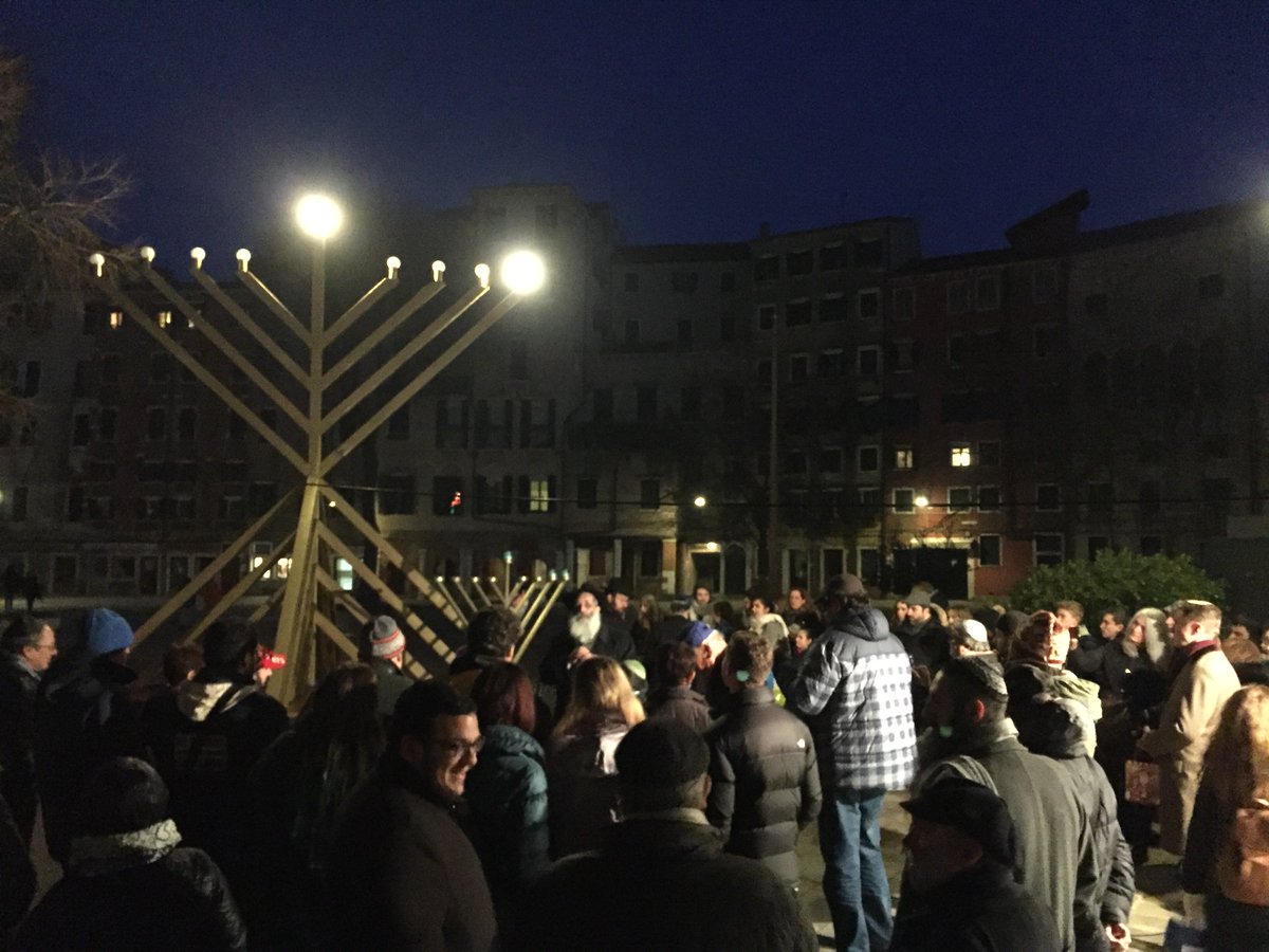 KosherContessa's tweet photo. Rabbi Banin addresses the crowd in Italian &amp; English. 6 continents represented! Music, dancing, latkes, L'Chaims, donuts &amp; more!#ChanukahFun https://t.co/NwUPAHYLt3