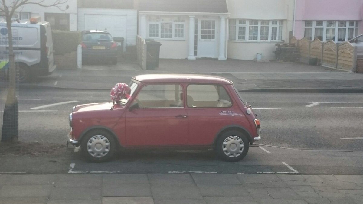 1990MiniCooper's tweet image. All I want for #Xmas #Classic #Mini