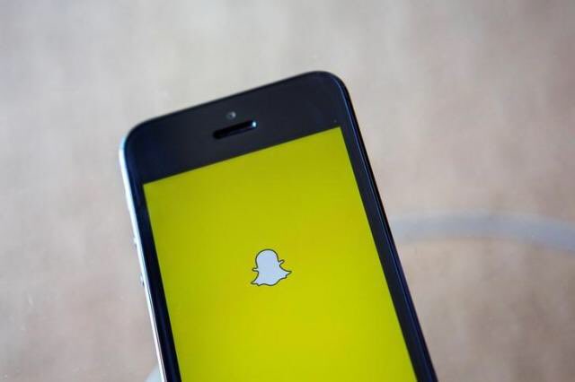 FlashTweet's tweet image. [#ReseauxSociaux] #RealitéAugmentée : #Snapchat rachète la #startup #Cimagine reut.rs/2i4MJoq via @ReutersUK #RS #socialmedia #Tech