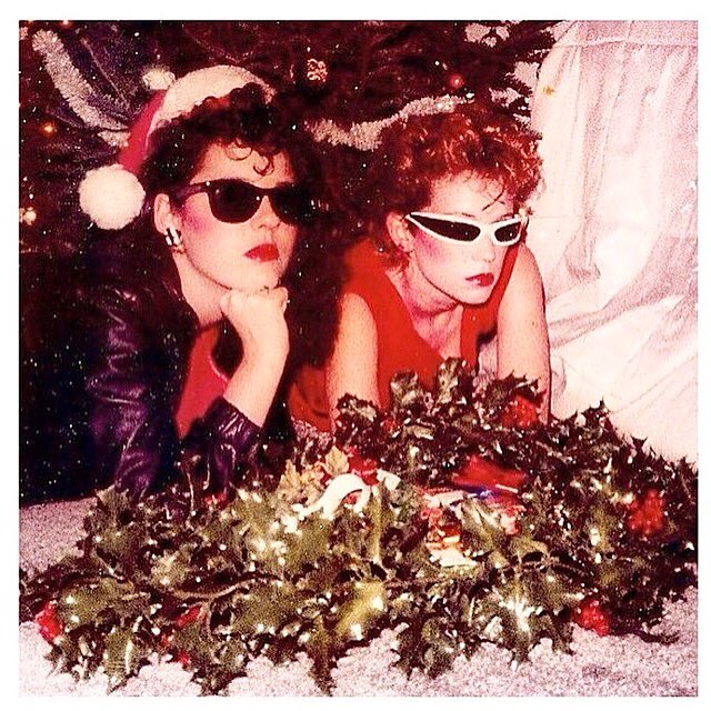 AerobicsCube's tweet photo. May your Christmas be rad and tight. https://t.co/p1Zt1JJLDc