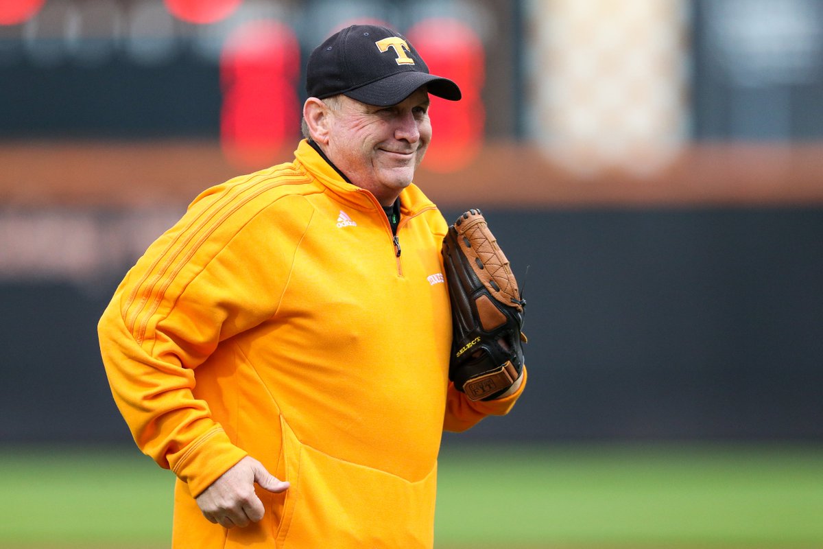 Extremely saddened to hear that Jeff lost his battle. The Vols sidelines, baselines, and airwaves won't be the same without you.