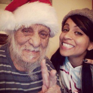 Lilly's tweet photo. 🙏🏽❤️🎅🏽 https://t.co/9XQkh8UewL